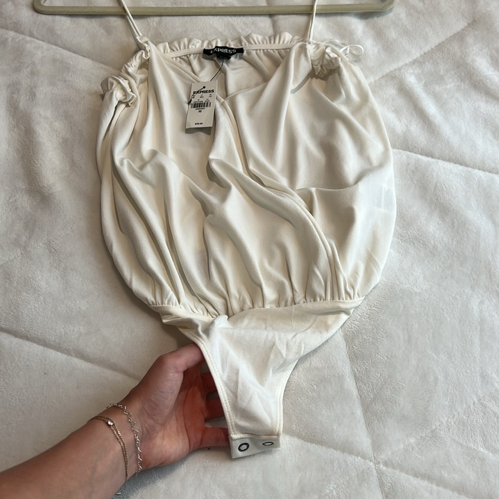 Express Body suit - Picture 3 of 4